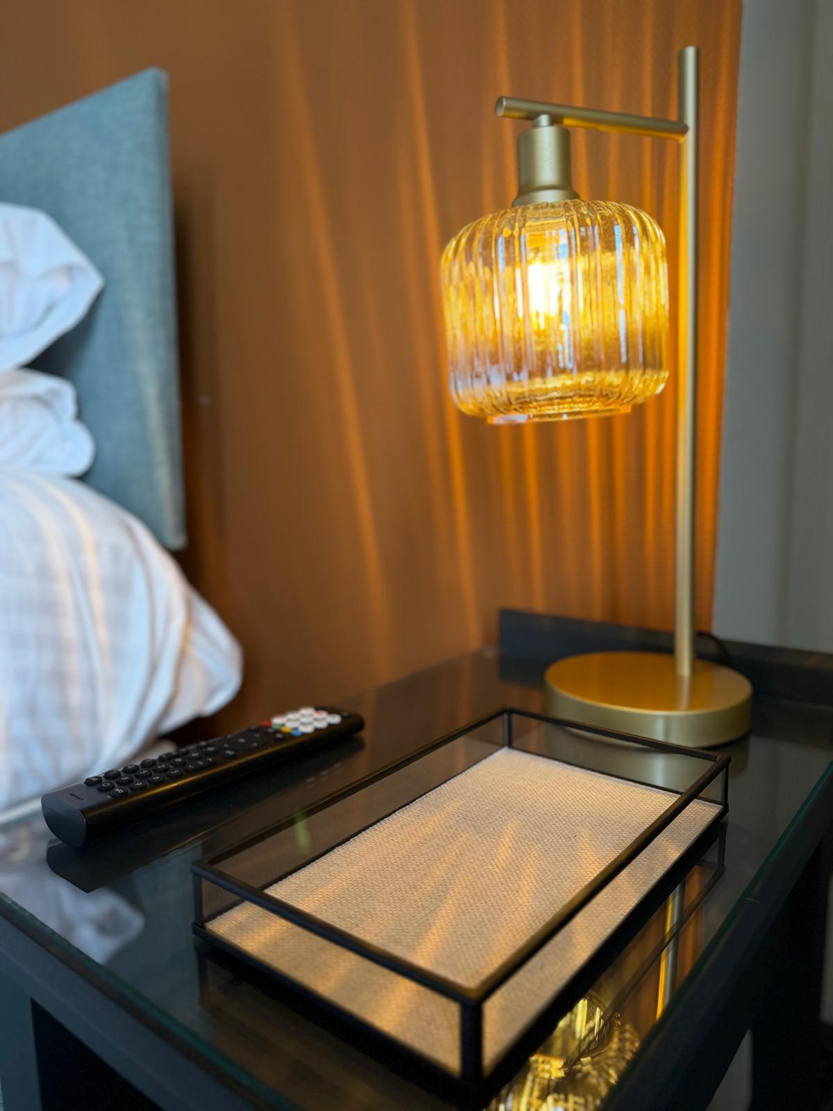Twin Rooms - Image 5